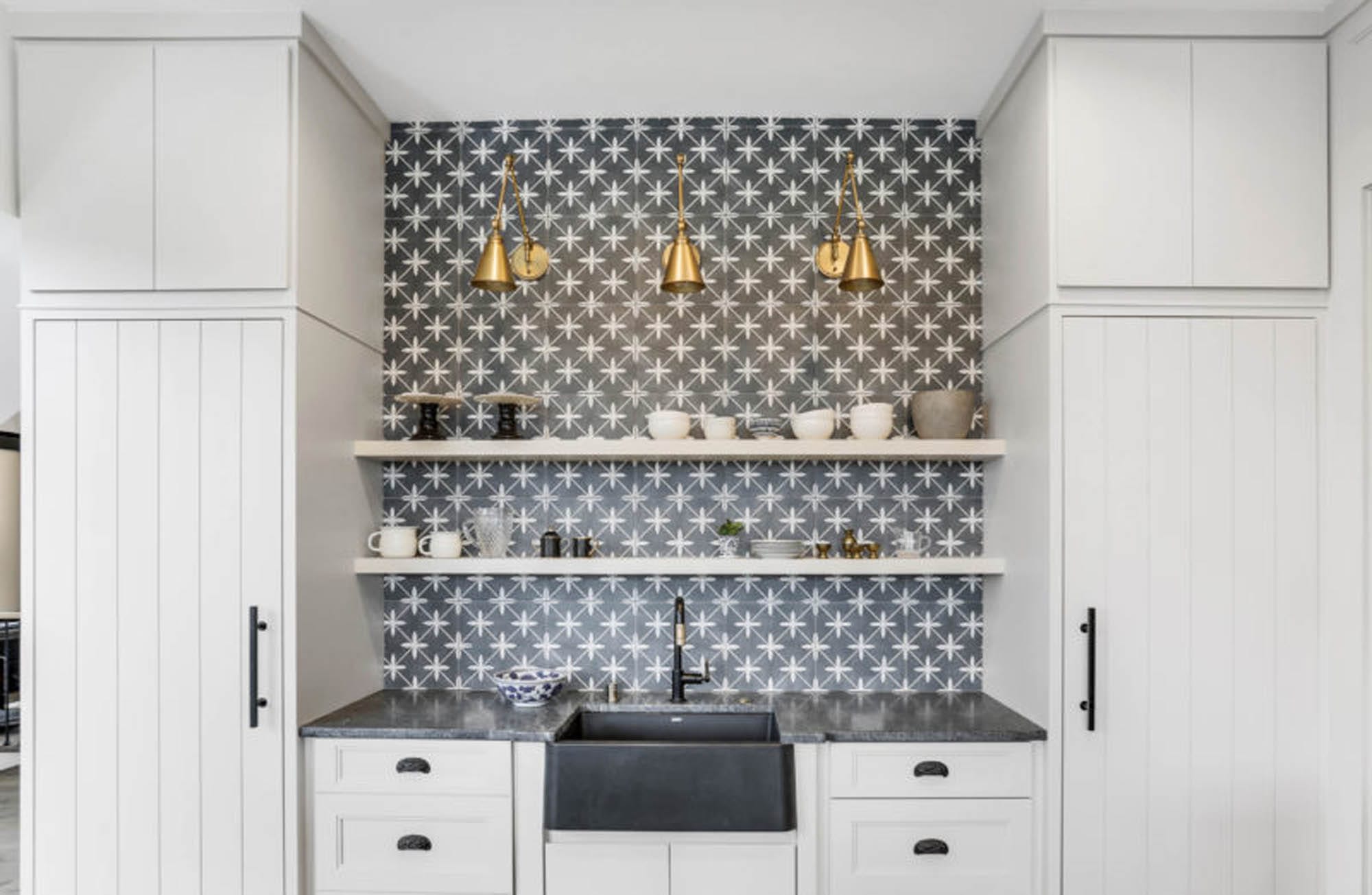 wall tile backsplash